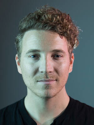 Shane Snow