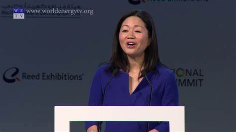 Dr Linda Yueh