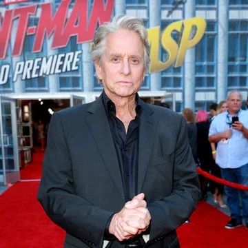 Michael Douglas