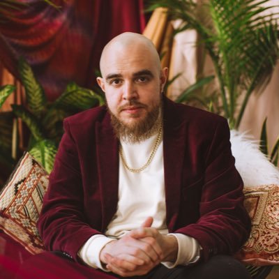 José Olivarez
